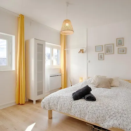 Le P'tit Parisien Apartment *